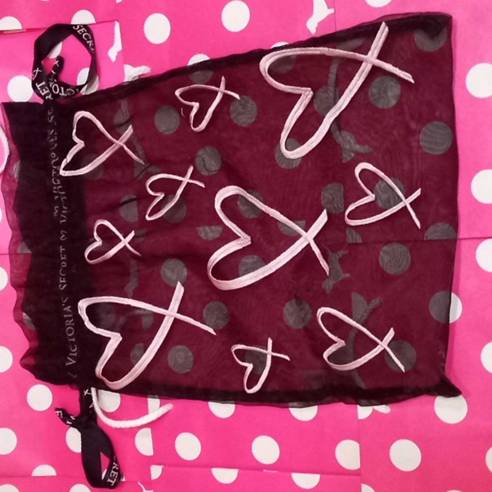 Victoria's Secret Drawstring Mesh Lingerie Pouch Black Pink Hearts